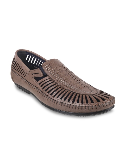 

Metro Men Taupe Leather Shoe-Style Sandals