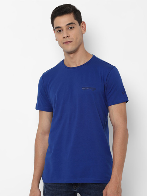

Allen Solly Men Blue Solid Round Neck T-shirt