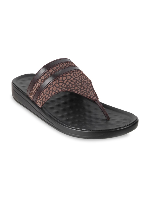 

Metro Men Brown & Black Comfort Sandals