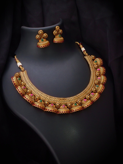 

aadita Green & Pink Gold-Plated Stone Studded & Beaded Jewellery Set