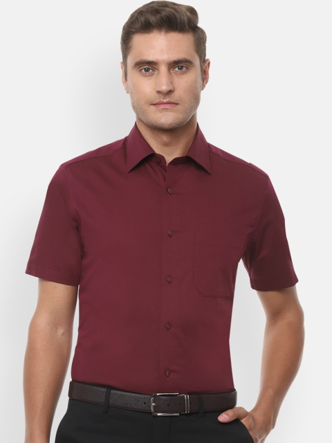 

Louis Philippe Men Maroon Regular Fit Solid Pure Cotton Casual Shirt