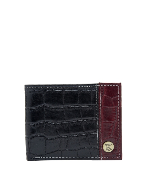 

Teakwood Leathers Men Black & Maroon Textured Two Fold Wallet