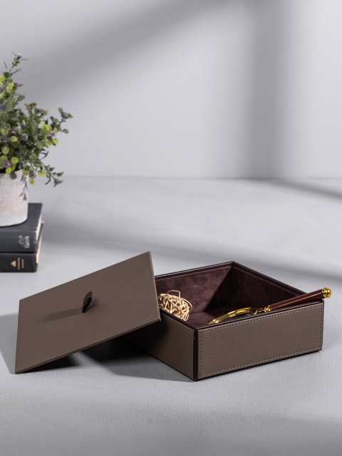 

Pure Home and Living Brown Solid Square Jewellery Organiser