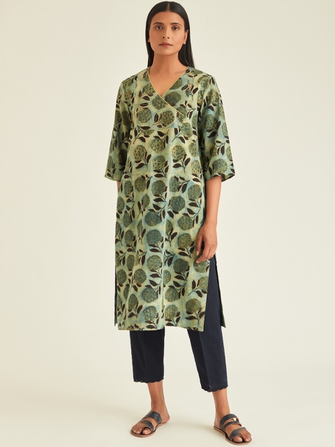 

Ancestry Women Blue & Green Floral Printed Kurta