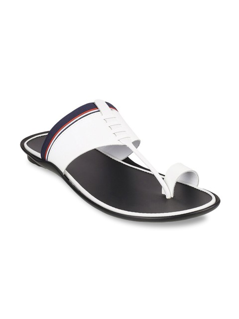 

Metro Men White & Black Ethnic Leather Comfort Sandals