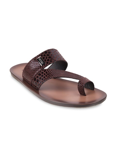 

Metro Men Brown Ethnic Leather Comfort Sandals
