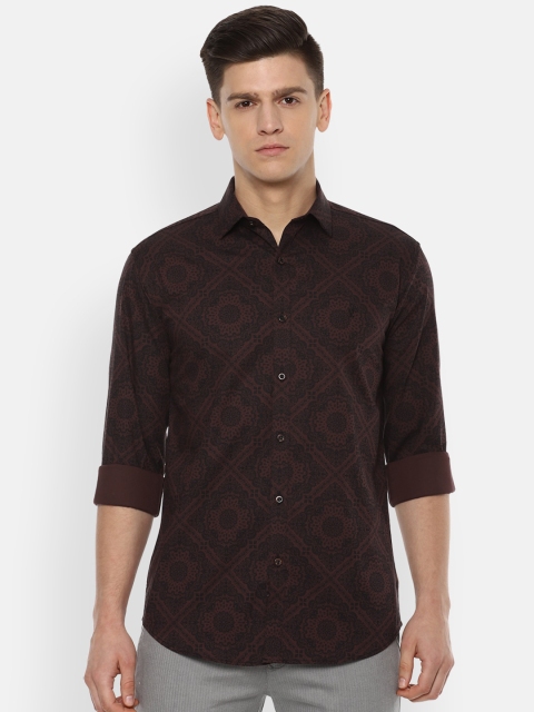 

V Dot Men Brown Slim Fit Printed Casual Shirt