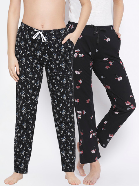 

Kanvin Women Pack Of 2 Black Printed Cotton Lounge Pants