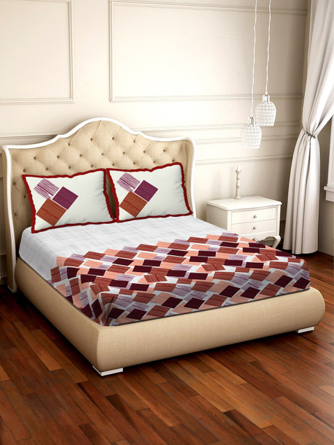 

BELLA CASA White & Peach-Coloured Geometric 300 TC Cotton 1 King Bedsheet with 2 Pillow Covers