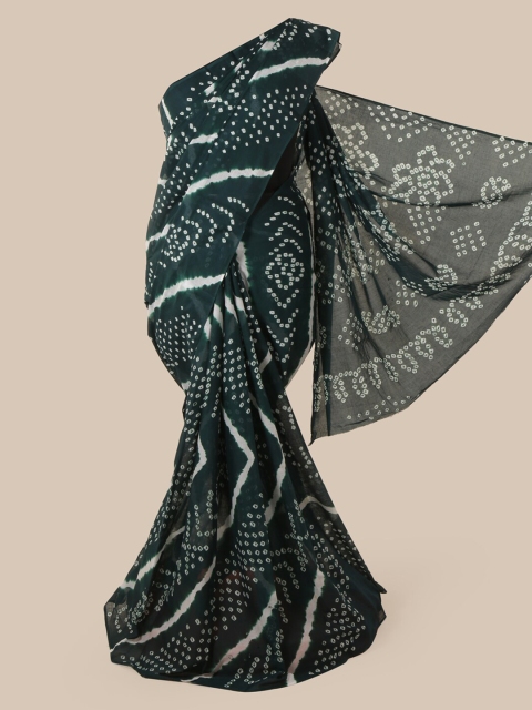

Pothys Green & White Cotton Blend Printed Saree