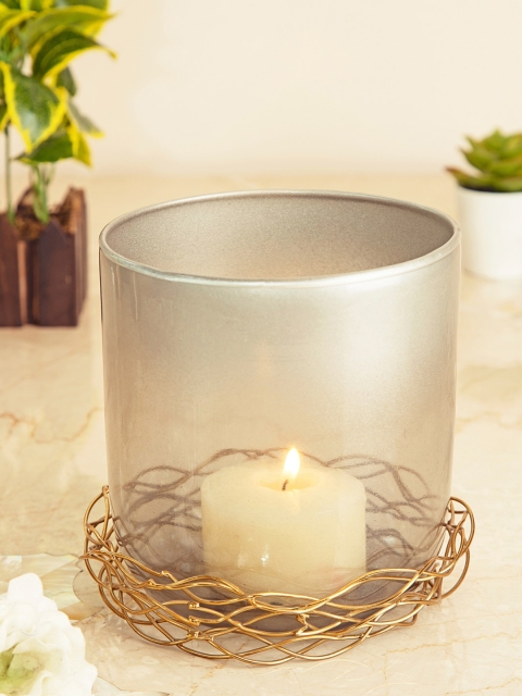 

Amoliconcepts Grey & Gold-Toned Pillar Candle Holder With Iron Wire