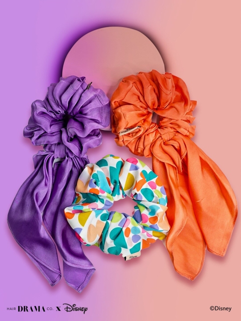 

Hair Drama Company X Disney Mickey Set Of 3 For Days Scrunchies, White