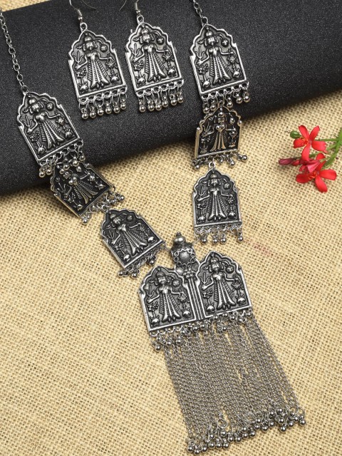 

NEUDIS Oxidised Silver-Plated Tasselled Tribal Jewellery Set