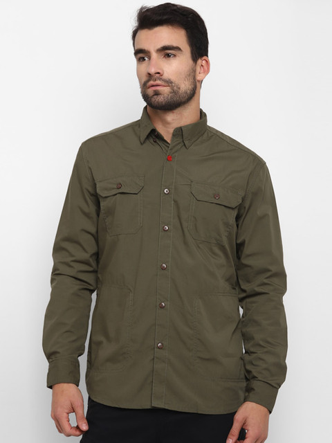 

Royal Enfield Men Olive Green Regular Fit Solid Casual Shirt