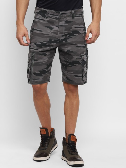 

Royal Enfield Men Grey Printed Slim Fit Cargo Shorts
