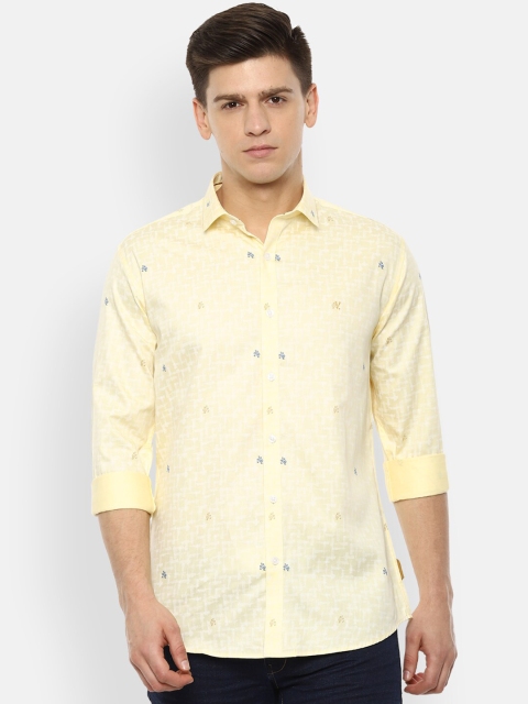 

V Dot Men Yellow Slim Fit Printed Cotton Casual Shirt