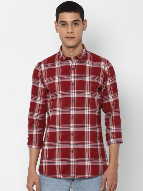 

Solly Jeans Co. Men Red & White Regular Fit Checked Pure Cotton Casual Shirt