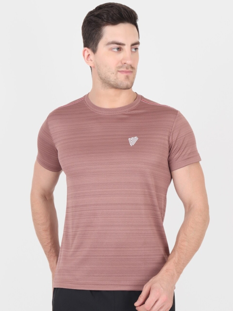 

VEGA Men Peach-Coloured Striped Slim Fit T-shirts
