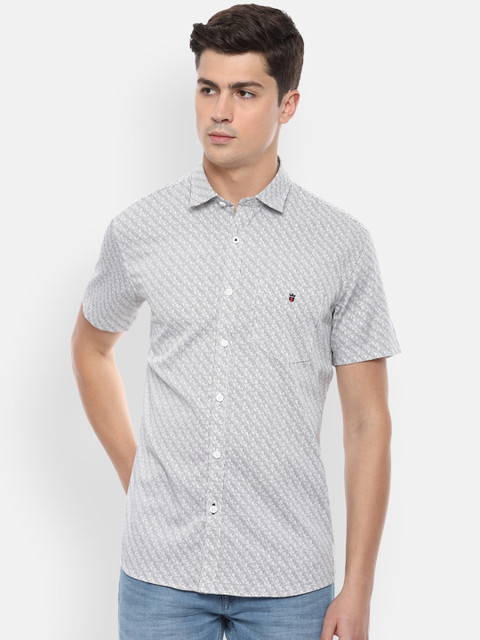 

Louis Philippe Sport Men White & Black Slim Fit Printed Casual Shirt