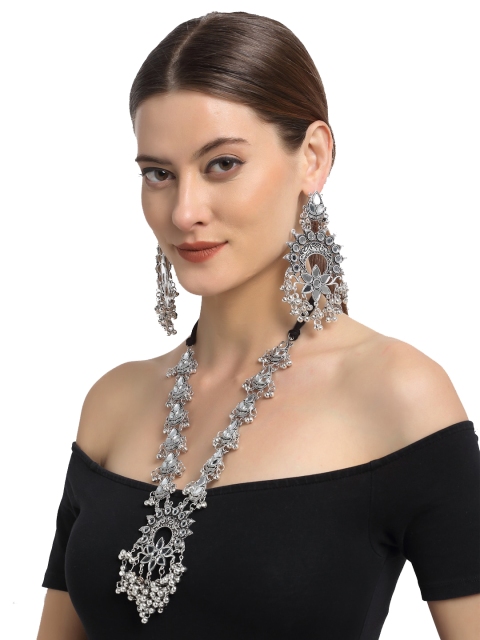 

NEUDIS Oxidized Silver-Toned Mirror-Work Handcrafted Jewellery Set
