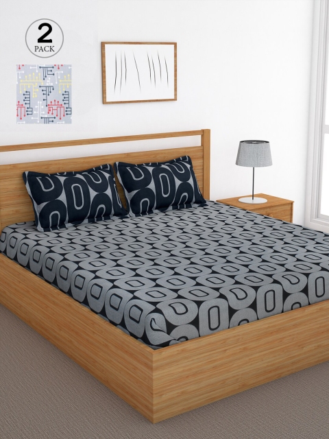 

Bedspun Black & Grey Geometric 120 TC Cotton 2 Queen Bedsheet with 4 Pillow Covers