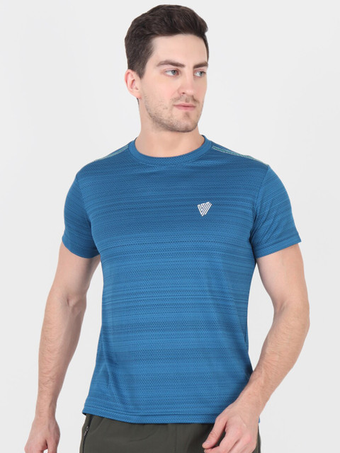 

VEGA Men Blue Striped Slim Fit T-shirts