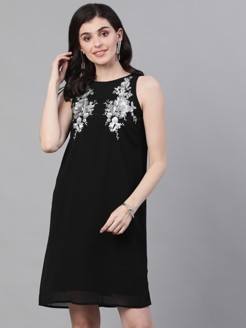 

Ishin DESIGNER STUDIO Black Sequinned A-Line Dress