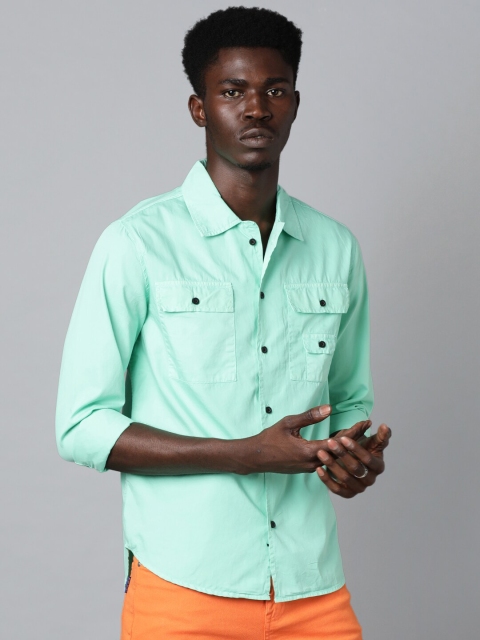 

Blue Saint Men Green Regular Fit Solid Casual Shirt