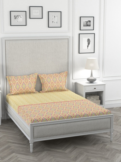 

Portico New York Yellow & Pink King Bedsheet with 2 Pillow Covers