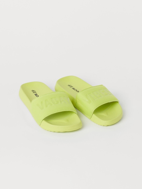 

H&M Boys Green Solid Pool Shoes