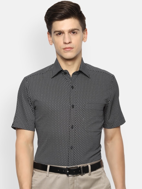 

Louis Philippe Men Black Regular Fit Printed Casual Shirt