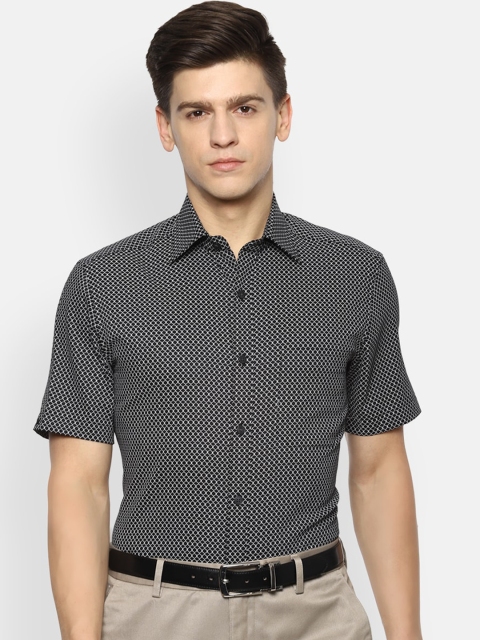 

Louis Philippe Men Black Regular Fit Printed Casual Shirt