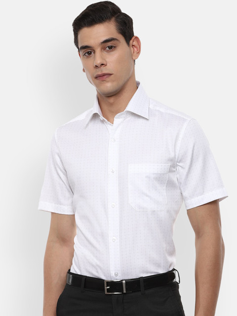 

Louis Philippe Men White Regular Fit Striped Casual Shirt