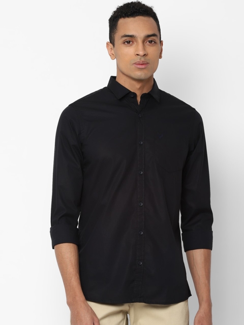 

Solly Jeans Co. Men Black Regular Fit Solid Casual Shirt