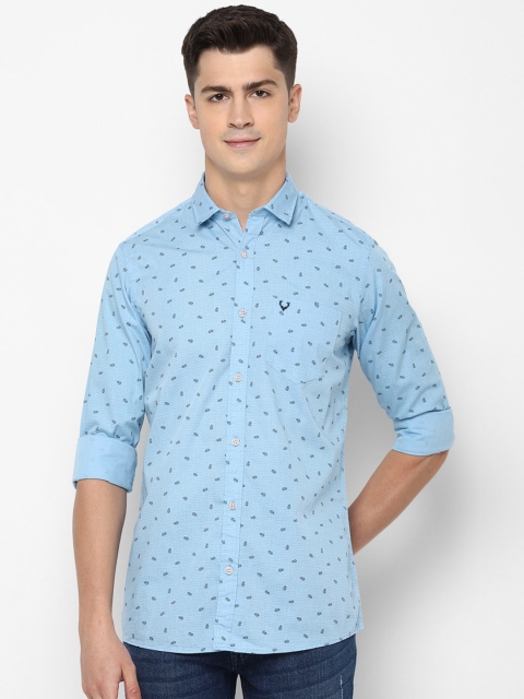 

Solly Jeans Co. Men Blue Regular Fit Printed Casual Shirt