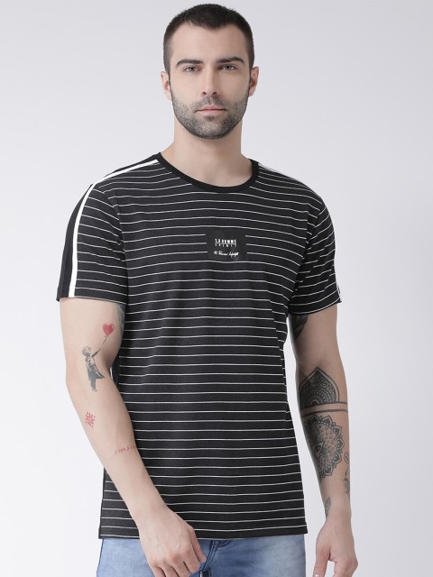 

Rex Straut Jeans Men Black & White Striped Slim Fit Tshirts