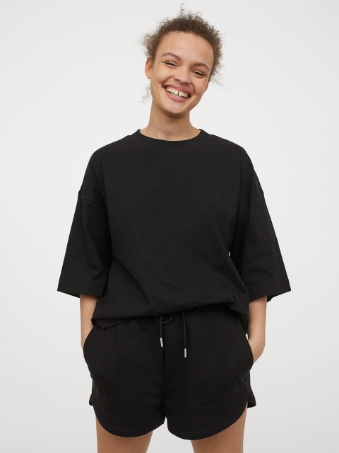 

H&M Women Black Solid Oversized Cotton T-shirt