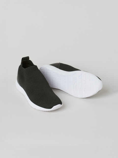 

H&M Girls Black Fully-Fashioned Trainers
