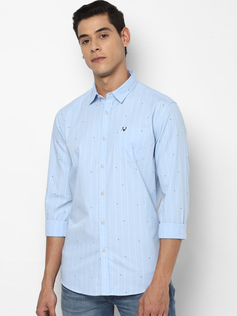 

Solly Jeans Co. Men Blue & White Regular Fit Printed Casual Shirt