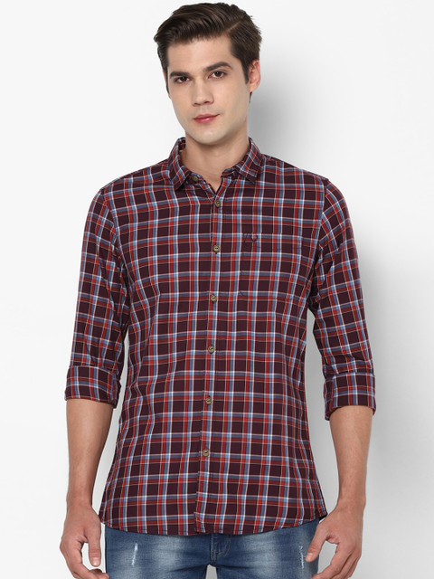 

Solly Jeans Co. Men Maroon & Blue Regular Fit Checked Casual Shirt