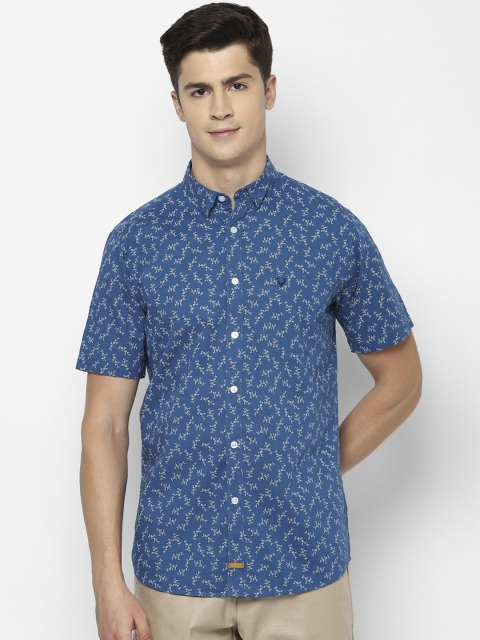

Allen Solly Men Blue & White Pure Cotton Slim Fit Printed Casual Shirt