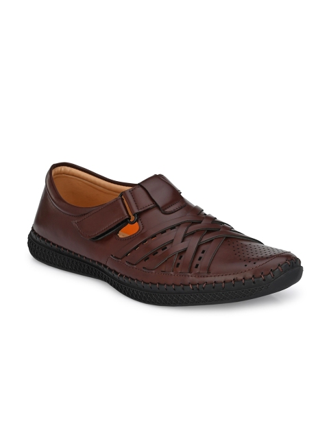 

Men Brown Shoe-Style Sandals