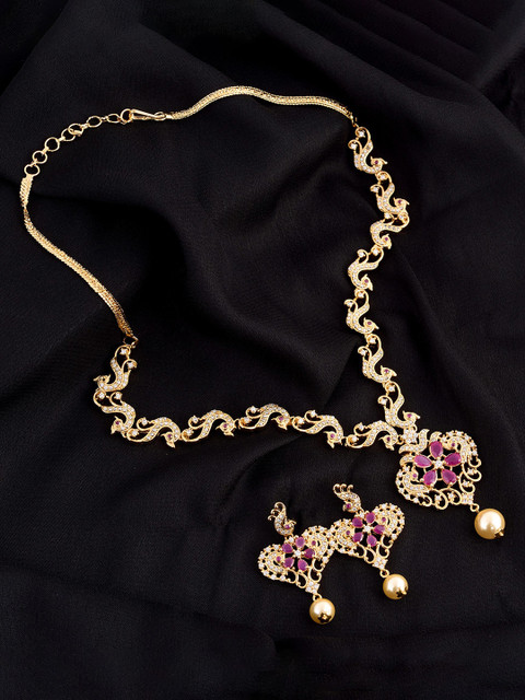 

Saraf RS Jewellery Gold-Plated Magenta Pink & White AD-Studded & Pearl Beaded Handcrafted Jewellery Set