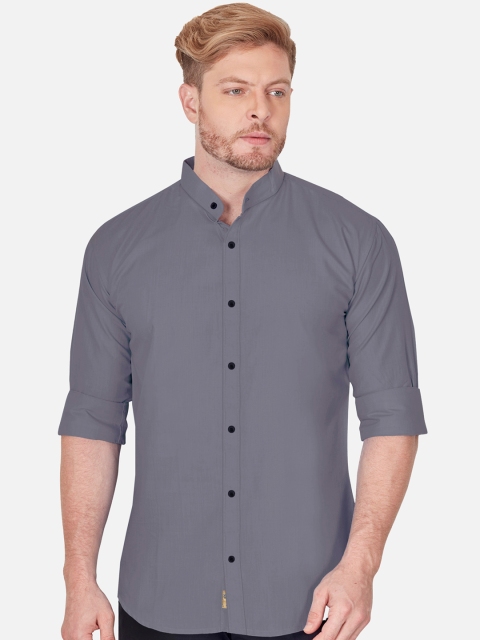 

VeBNoR Men Grey Slim Fit Solid Casual Shirt