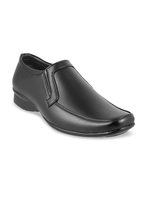 

WALKWAY by Metro Men Black Textured Formal Slip-Ons