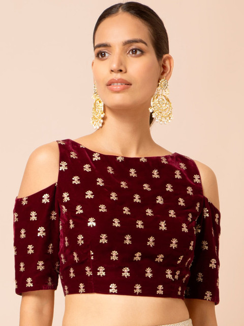 

INDYA Maroon & Gold-Toned Embroidered Velvet Regular Crop Top