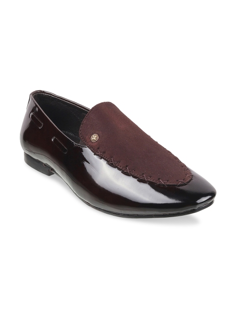 

WALKWAY Men Brown Solid Formal Loafers