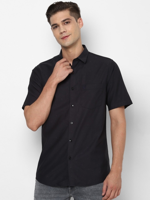 

Allen Solly Men Black Pure Cotton Slim Fit Printed Casual Shirt