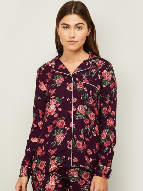 

Ginger by Lifestyle Women Maroon & Green Printed Sleep Shirt