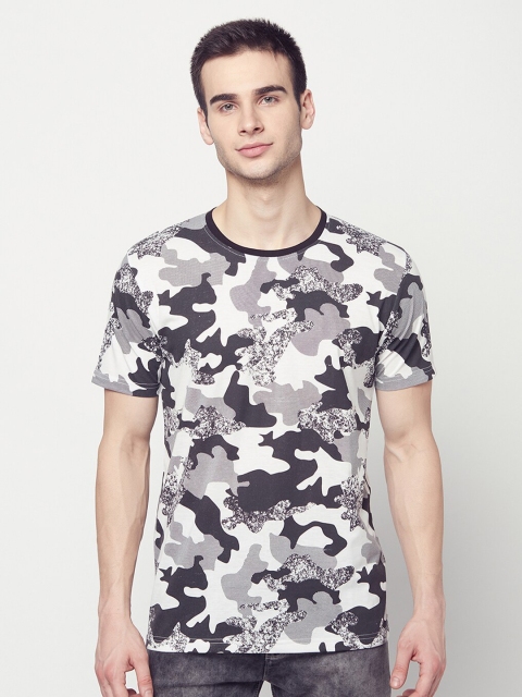 

ELEGANCE Men Black & Grey Camouflage Printed T-shirt